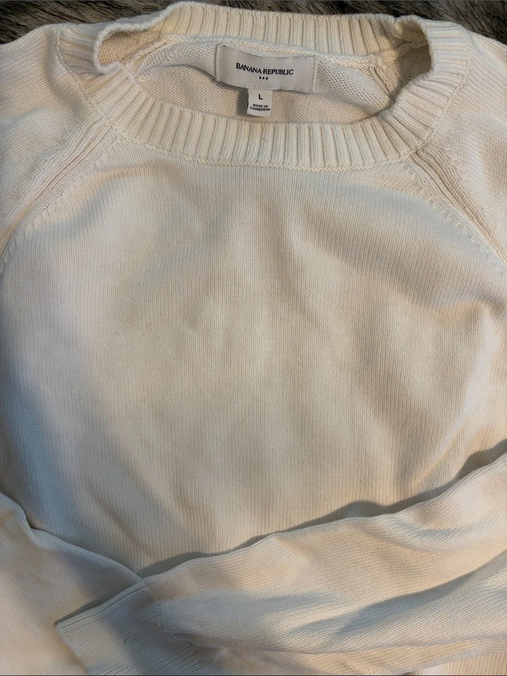 Banana Republic Cream Crew Neck Sweater